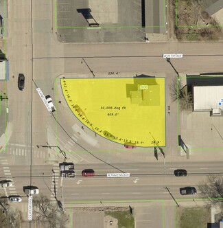 More details for 808 S Sanborn Blvd, Mitchell, SD - Specialty for Sale