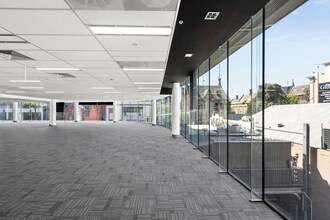 302 Burwood Rd, Hawthorn East for lease Interior Photo- Image 2 of 3