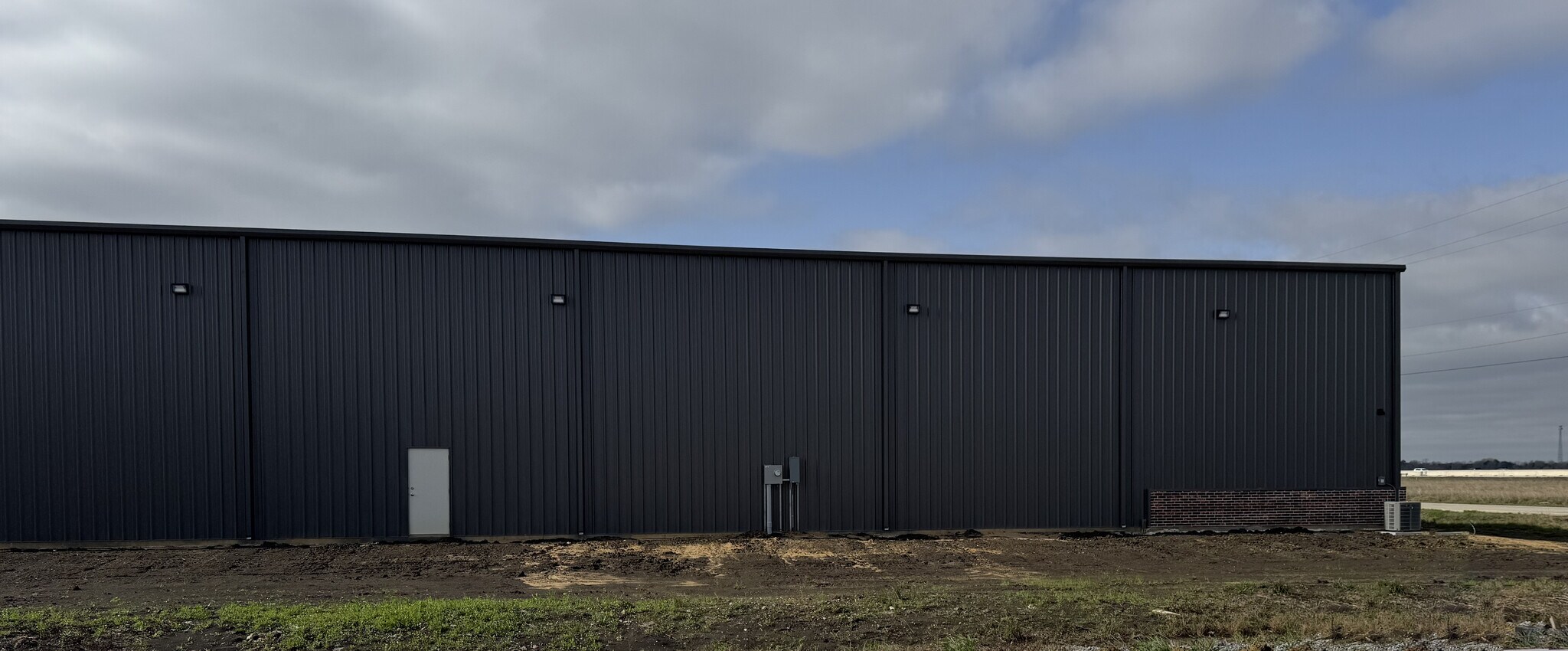 8850 Industrial Pky, Beaumont, TX for lease Primary Photo- Image 1 of 8