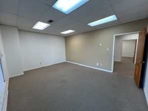 1801 Trimmier Rd, Killeen, TX for lease Interior Photo- Image 2 of 18