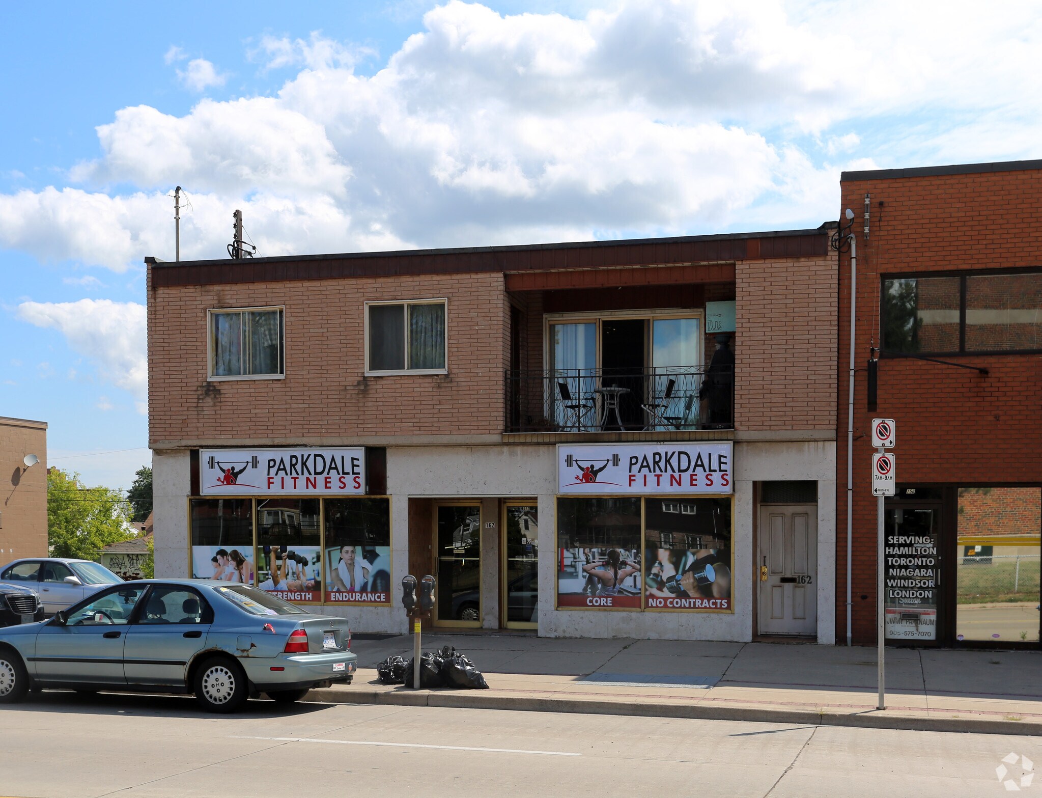 158-162 Parkdale Ave N, Hamilton, ON à vendre Photo principale- Image 1 de 1