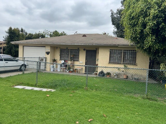 11112 Concert St, El Monte, CA à vendre Photo du bâtiment- Image 1 de 8