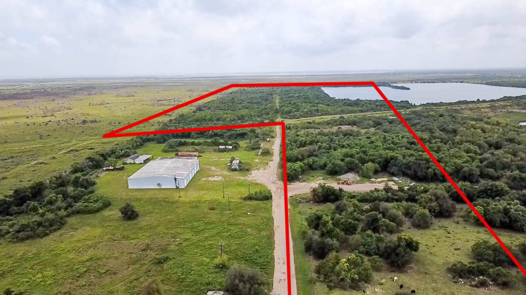 7600 GULF St, Hitchcock, TX à vendre Photo du bâtiment- Image 1 de 7