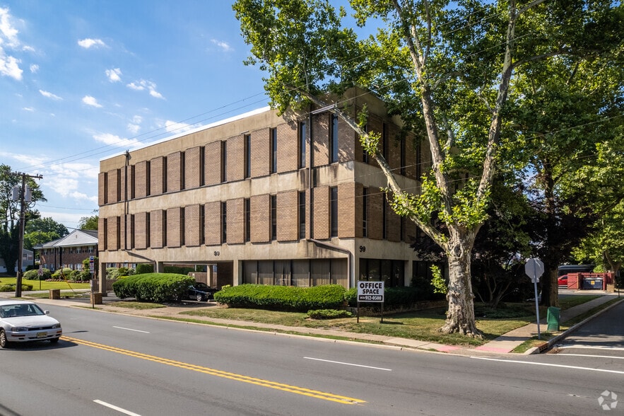 99 Morris Ave, Springfield, NJ for lease - Building Photo - Image 2 of 9