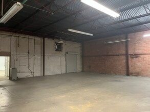 1116 E Houston St, San Antonio, TX for lease Interior Photo- Image 2 of 5