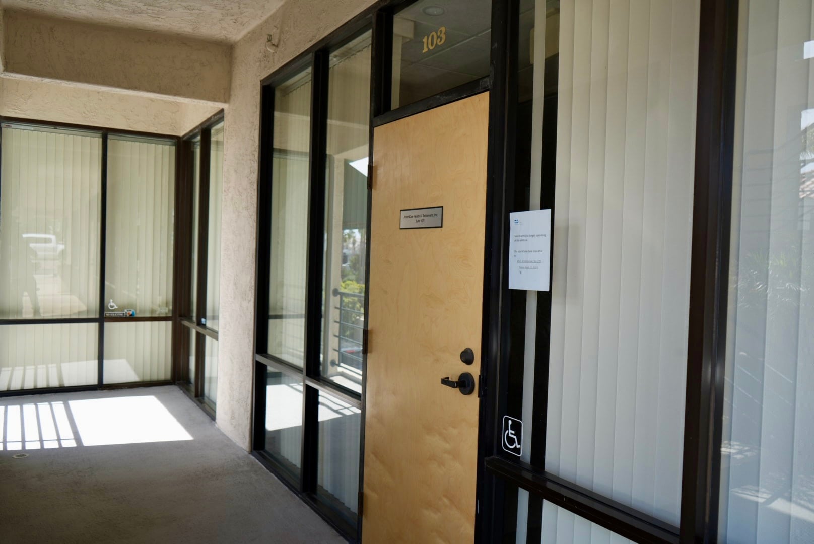 120-124 Lomas Santa Fe Dr, Solana Beach, CA for lease Interior Photo- Image 1 of 11