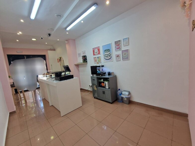Retail in Barcelona, Barcelona for lease - Interior Photo - Image 1 of 4