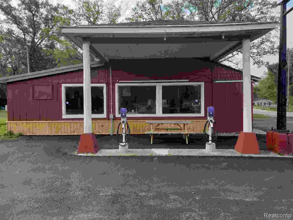 11987 W US Highway 10, Branch, MI for sale Primary Photo- Image 1 of 2