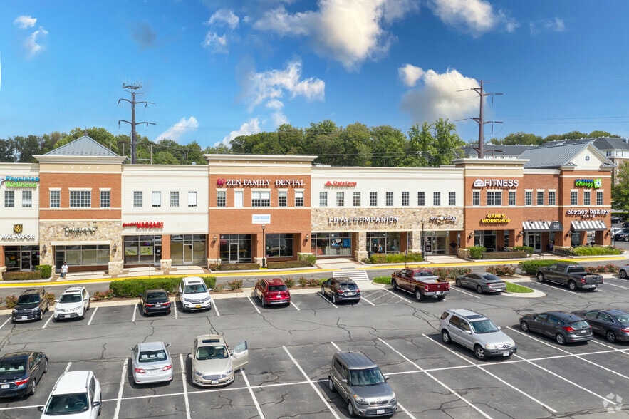 3903 Fair Ridge Dr, Fairfax, VA à louer - Photo du bâtiment - Image 3 de 4