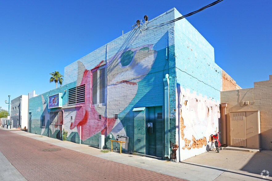 137 W Main St, Mesa, AZ à louer - Photo du bâtiment - Image 2 de 7