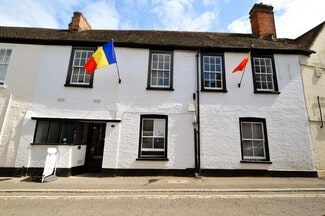 More details for 44 High St, Bagshot - Office for Sale
