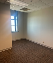 250 Mill St, Rochester, NY à louer Photo intérieure- Image 2 de 2