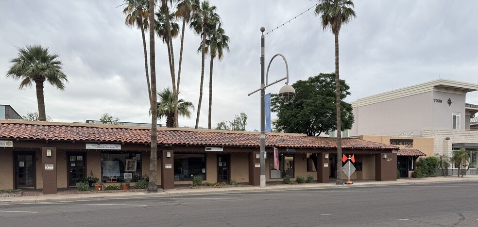 7051 E Main St, Scottsdale, AZ for lease - Building Photo - Image 2 of 6