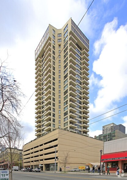 2207 3rd Ave, Seattle, WA à vendre - Photo du bâtiment - Image 2 de 29