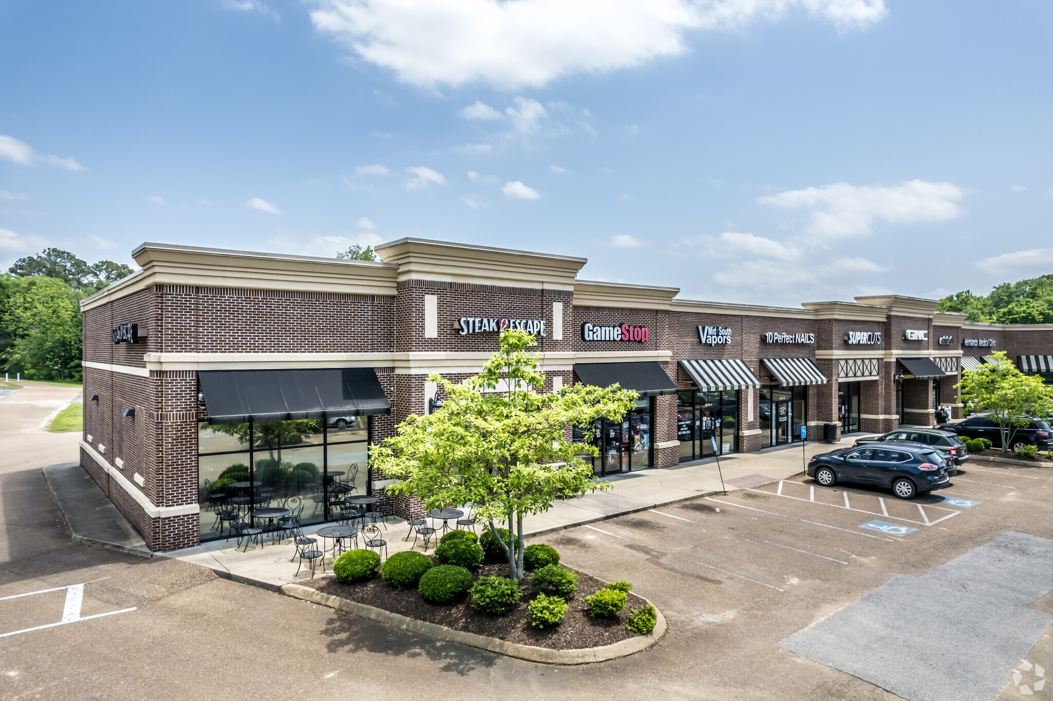 2670 Mcingvale Rd, Hernando, MS for lease Primary Photo- Image 1 of 7