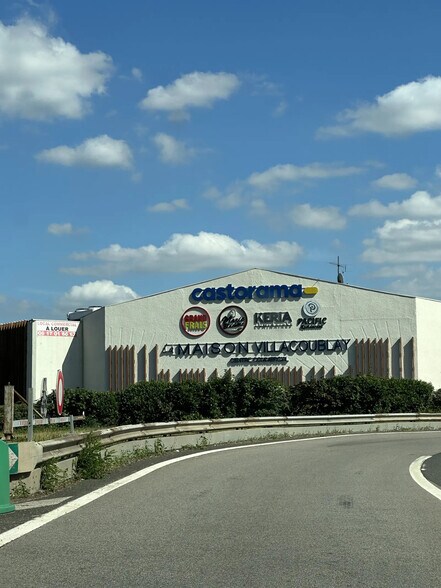 Retail in Vélizy-Villacoublay for lease - Building Photo - Image 3 of 5