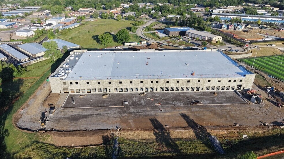 230 Innovation Way, Hendersonville, TN for sale - Building Photo - Image 2 of 15