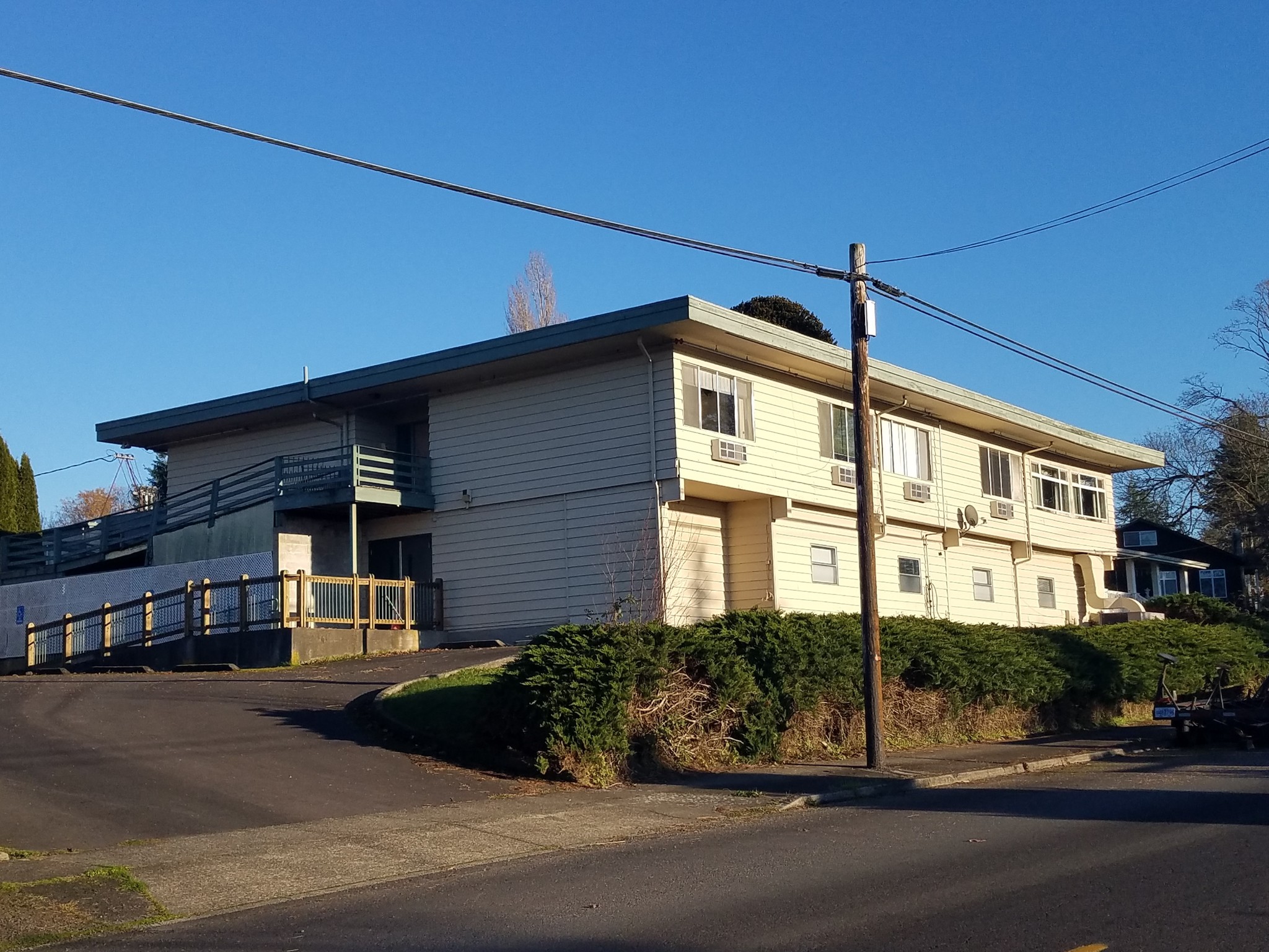 155 Alder St, Cathlamet, WA for lease Primary Photo- Image 1 of 16