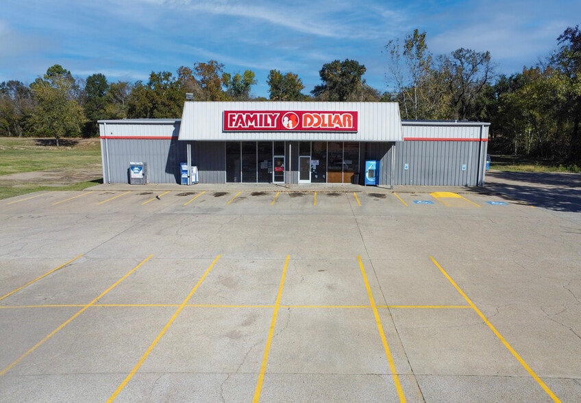 522 W Corsicana St, Athens, TX for sale - Building Photo - Image 2 of 14