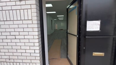 400 Utica Ave, Brooklyn, NY for lease - Commercial Listing Video 