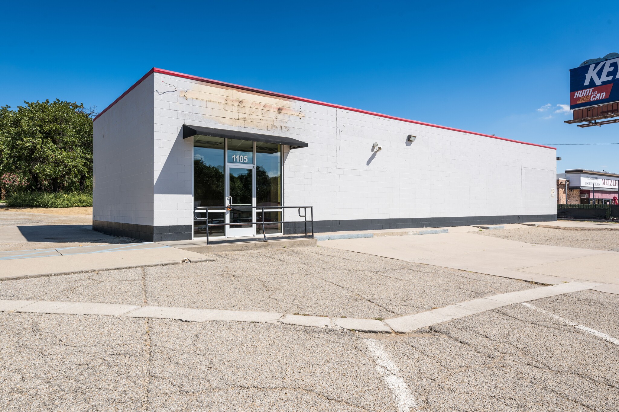 1105 E University Dr, Denton, TX for sale Building Photo- Image 1 of 1