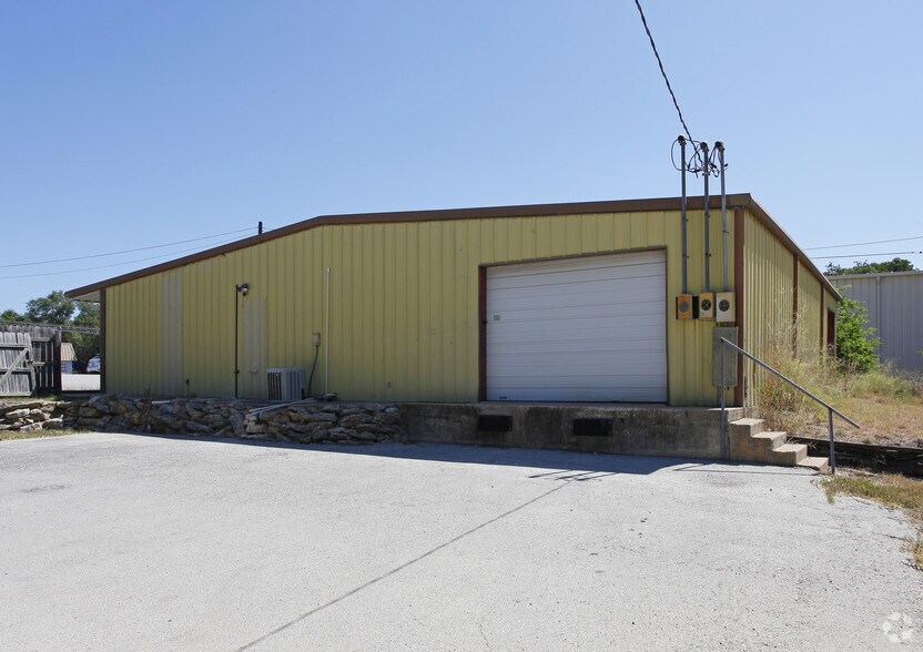 709 W Hwy 290, Dripping Springs, TX for sale - Building Photo - Image 2 of 2