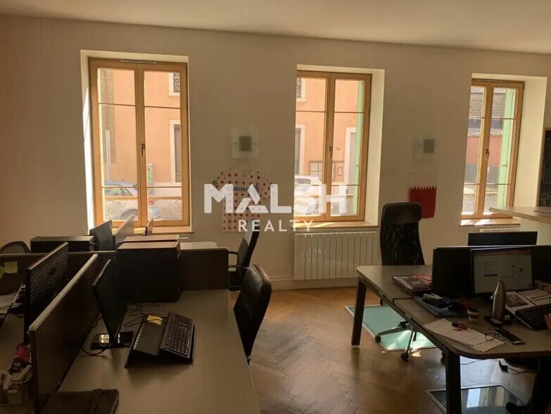 Bureau dans Villefranche-sur-Saône à louer - Photo intérieure - Image 3 de 13