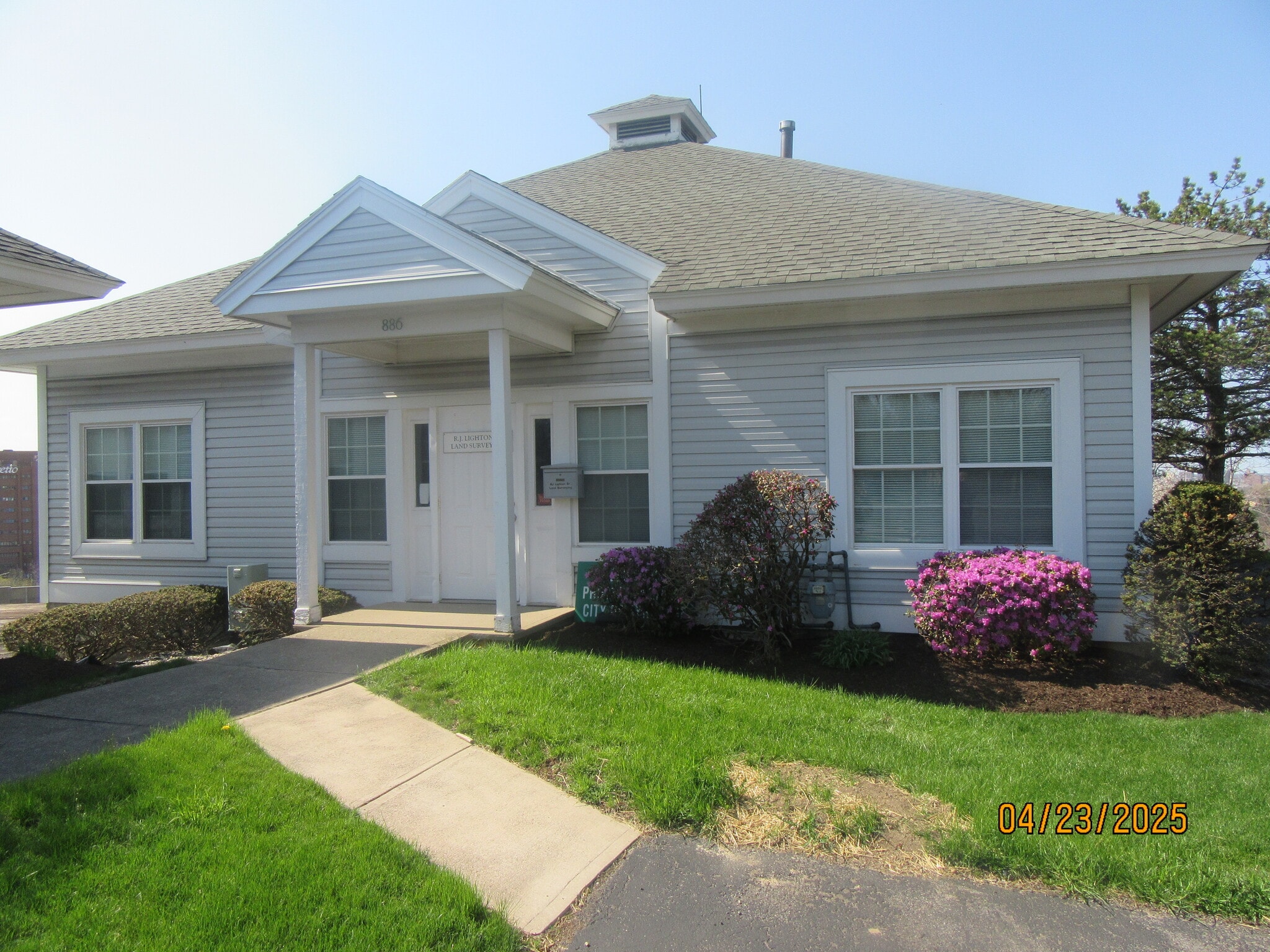 890 E Brighton Ave, Syracuse, NY à louer Photo du bâtiment- Image 1 de 5
