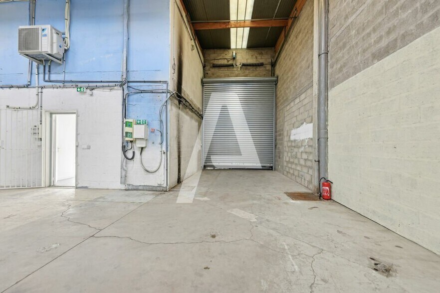 35 Boulevard De Beaubourg, Émerainville for lease - Building Photo - Image 3 of 5