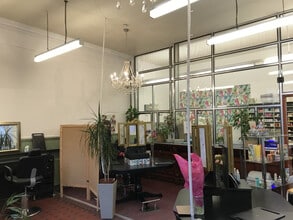 2 Lamington St, Tain for lease Interior Photo- Image 2 of 3