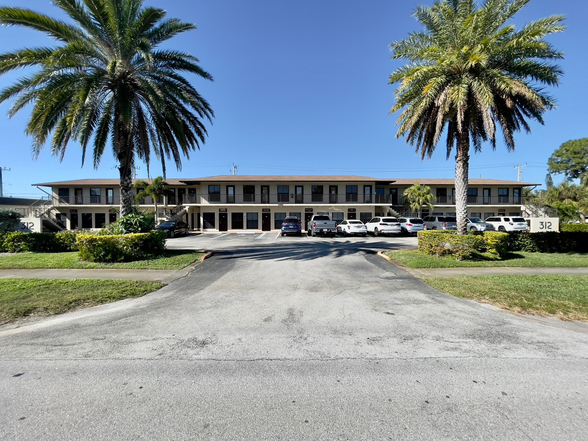 312 S Old Dixie Hwy, Jupiter, FL for lease Primary Photo- Image 1 of 23