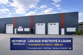 Plus de détails pour Local d'activités à louer