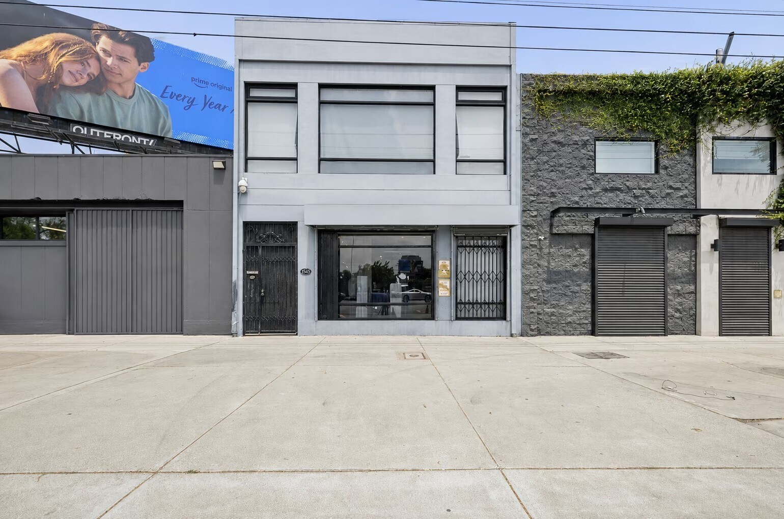 8543 Venice Blvd, Los Angeles, CA à louer Photo du bâtiment- Image 1 de 27