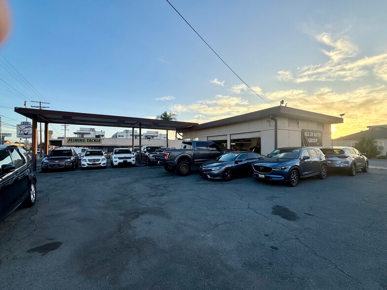 6759 Sepulveda Blvd, Van Nuys, CA for lease - Primary Photo - Image 1 of 11