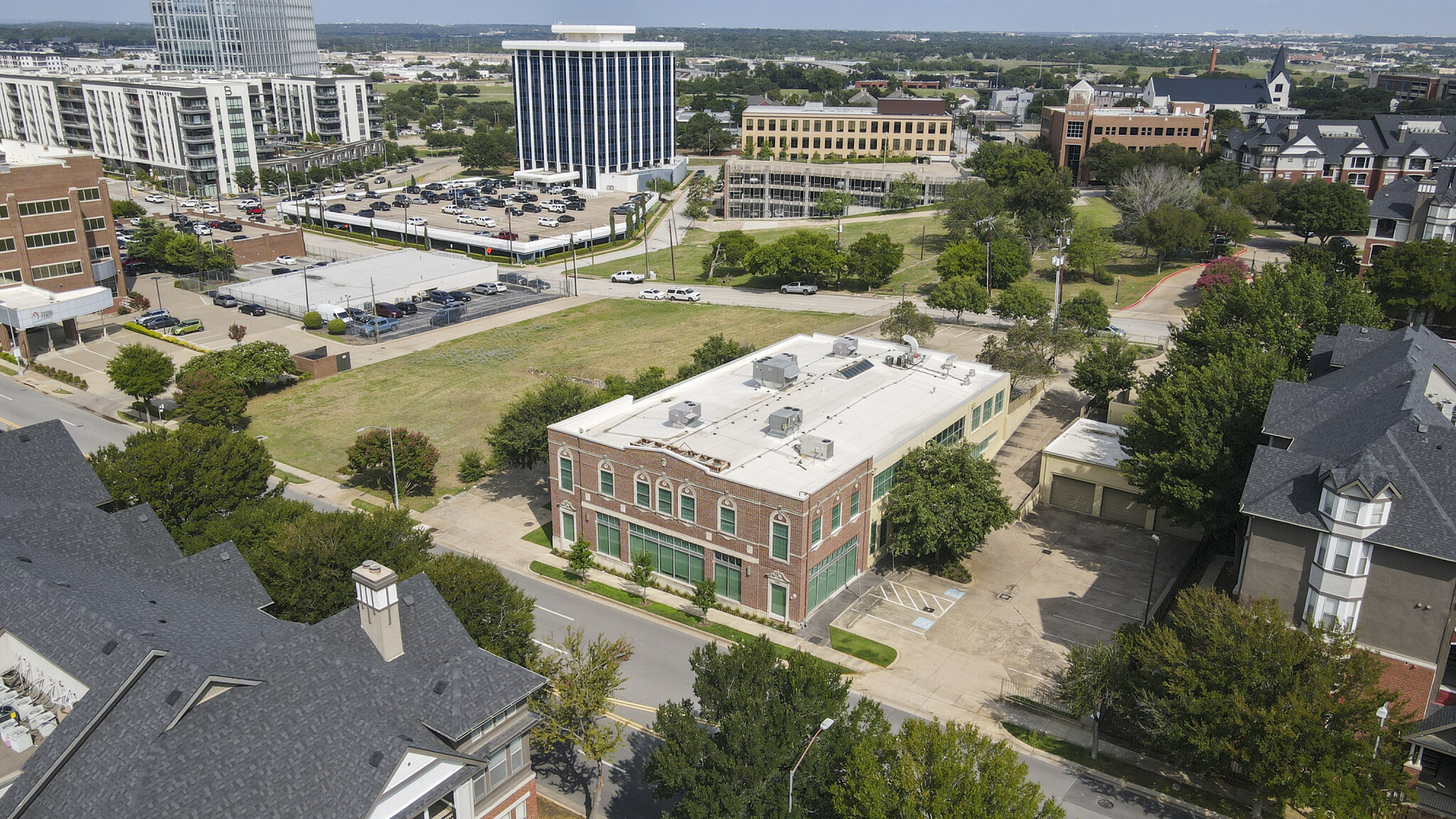 1204 W 7th St, Fort Worth, TX à louer Photo du b timent- Image 1 de 23