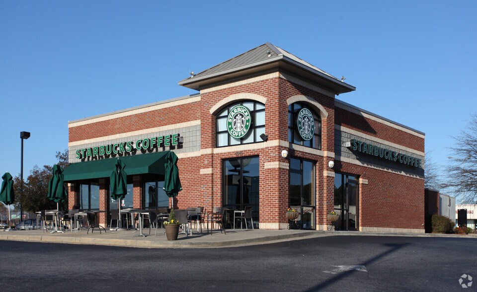 1485-1527 Highway 138, Conyers, GA à louer - Photo du bâtiment - Image 2 de 9