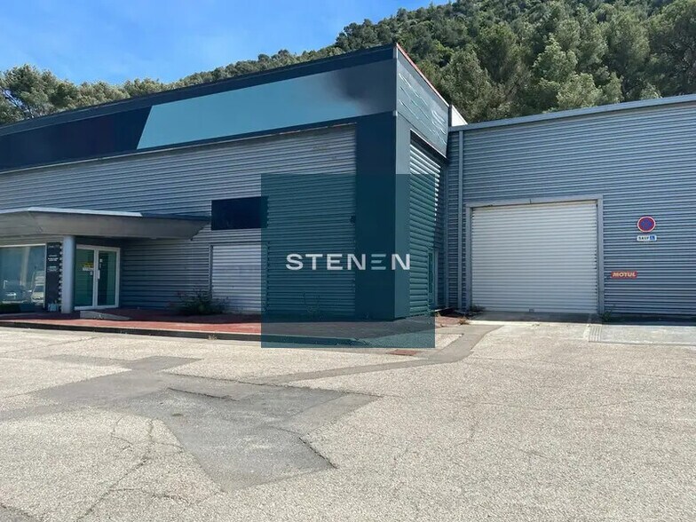 Flex in Gémenos for lease - Building Photo - Image 3 of 9