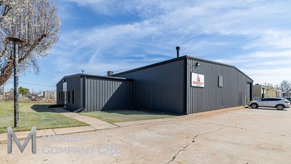 7540 Melrose Ln, Oklahoma City, OK à vendre - Photo du bâtiment - Image 2 de 5