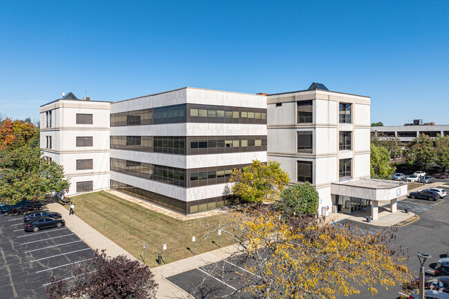 More details for 15 Corporate Pl S, Piscataway, NJ - Office for Lease