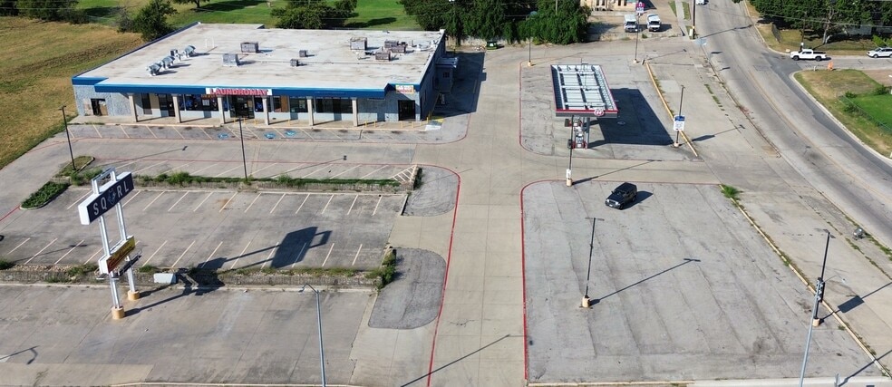 3100 Las Vegas Trl, Fort Worth, TX for lease - Building Photo - Image 2 of 2