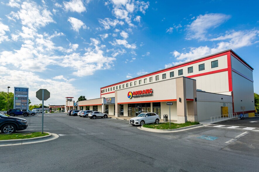 1300-1338 E Gude Dr, Rockville, MD à louer - Photo du bâtiment - Image 3 de 33