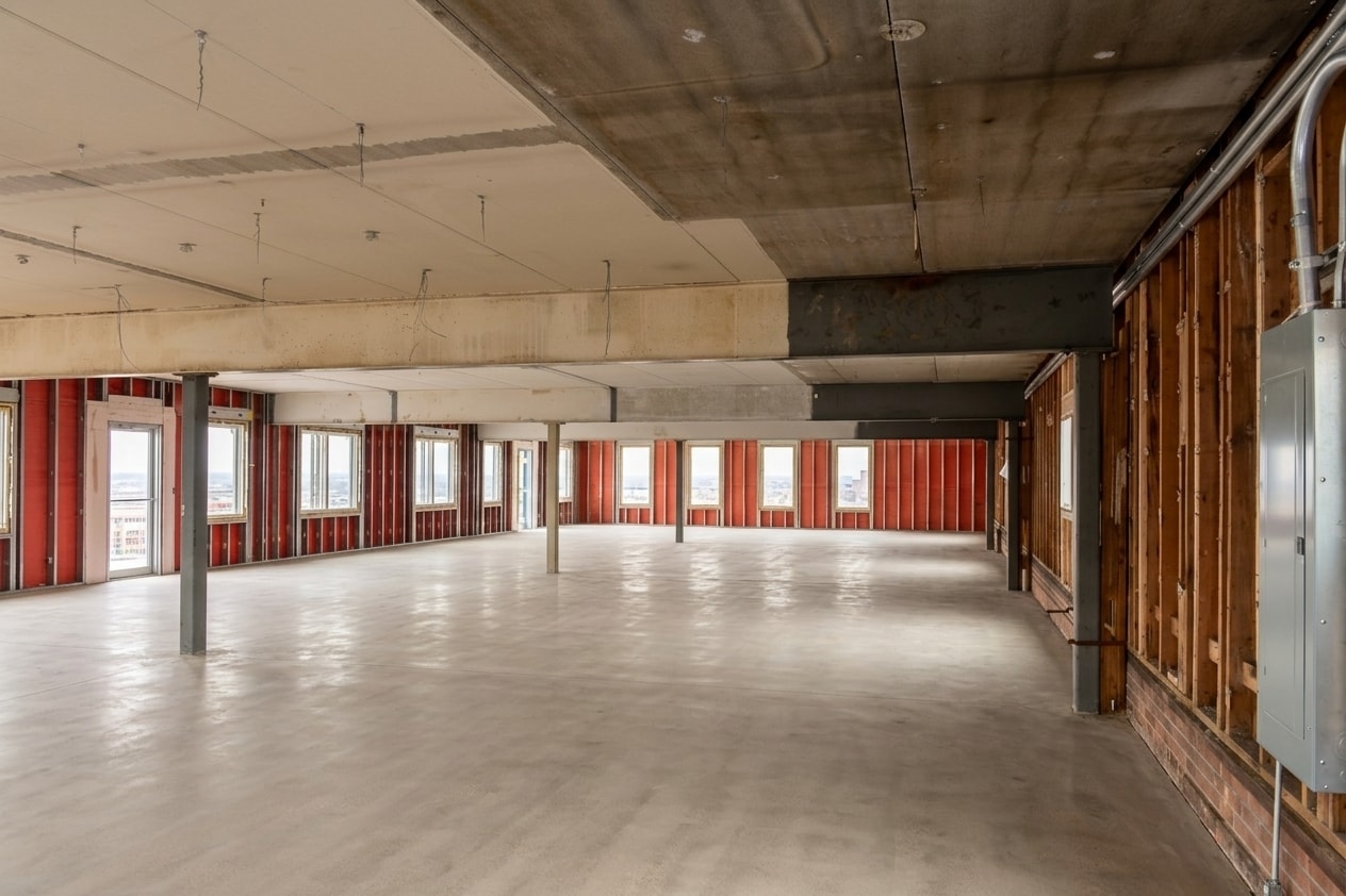 147 N Market St, Chattanooga, TN for lease Interior Photo- Image 1 of 4
