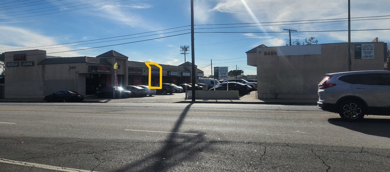 8485 Glenoaks Blvd, Sun Valley, CA for lease Primary Photo- Image 1 of 8