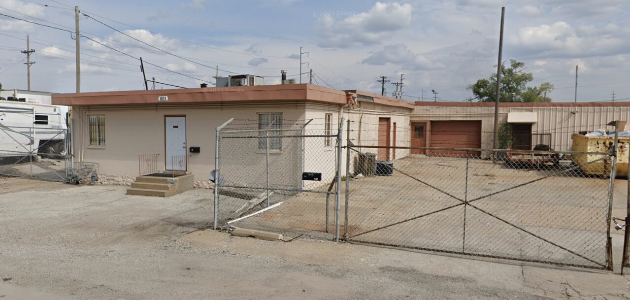 1011 S 10th St, Kansas City, KS for sale Primary Photo- Image 1 of 7