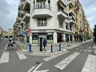 Plus de détails pour Commerce de détail à vendre