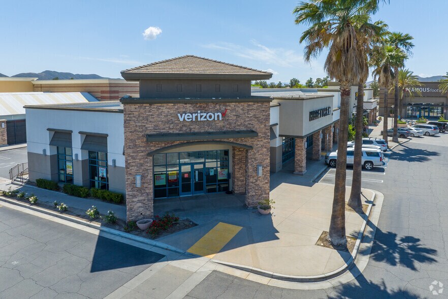 1171-1191 S Sanderson Ave, Hemet, CA for sale - Primary Photo - Image 1 of 8