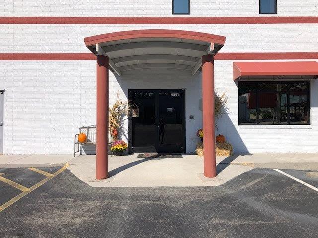 7121 Regal Ln, Knoxville, TN à louer - Photo du bâtiment - Image 2 de 7
