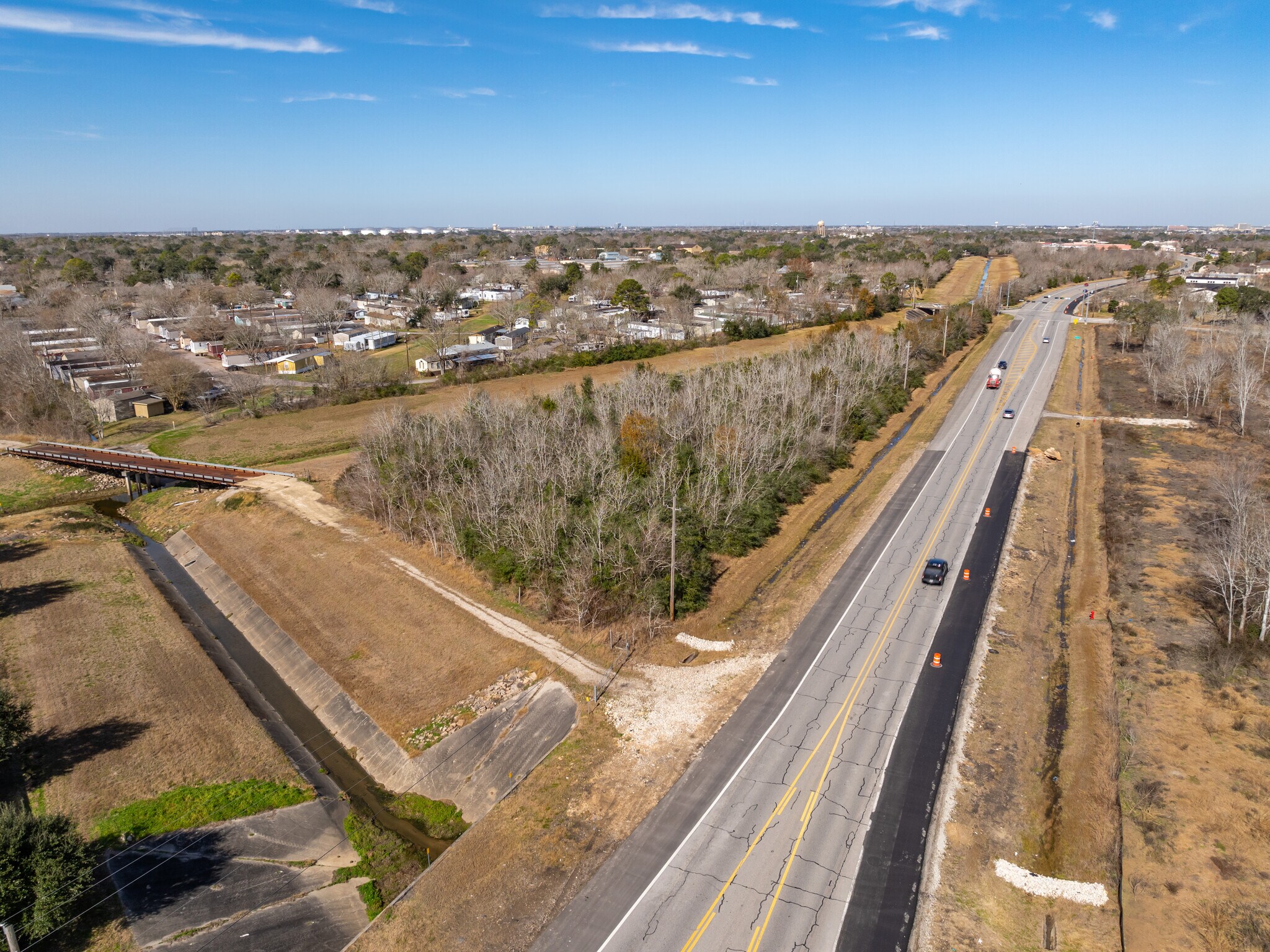 1.93 AC @ Egret Bay Boulevard & Webster Street, League City, TX à vendre Photo principale- Image 1 de 19