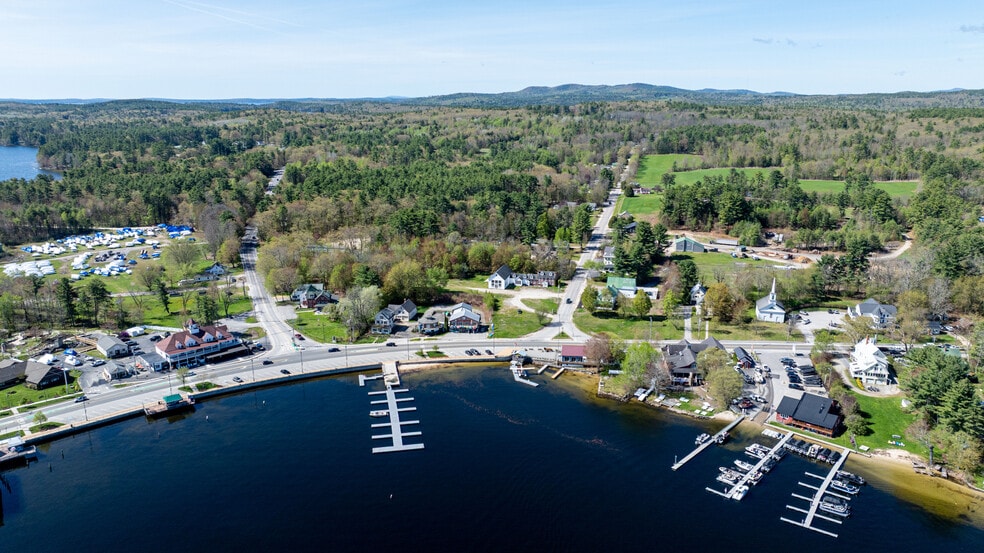 894 Roosevelt Trail, Naples, ME for sale - Building Photo - Image 2 of 17