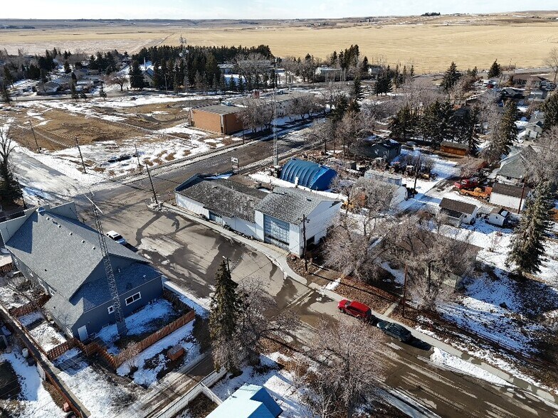 304 Main st, Rockyford, AB à vendre - Aérien - Image 3 de 6
